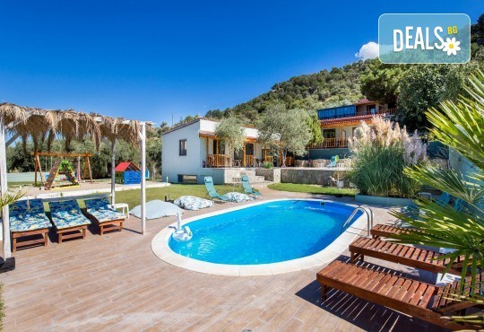 Септемрвийски празници на остров Тасос, изумруденият остров на Гърция! Hotel Marti Resort 3*, закуски, 2 вечери и транспорт от Рикотур - Снимка 3