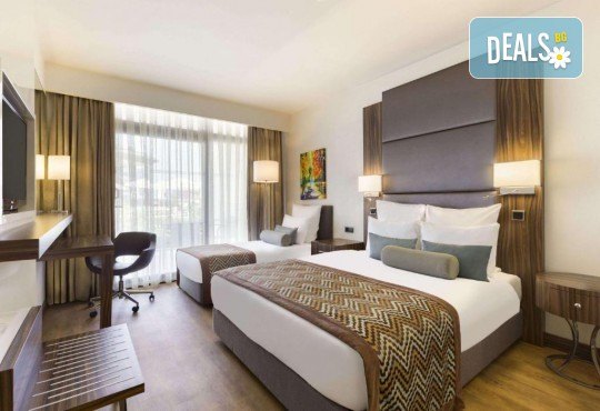 Ранни записвания за лято 2026 г в хотел Ramada Didim By Wyndham Akbuk 4*! 7 нощувки на база ALL Inclusive, басейни, водни пързалки, безплатно за дете до 12.99 г. и транспорт от Belprego Travel - Снимка 14