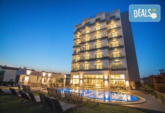 С Глобул Турс на море в турския курорт Айвалък! 7 нощувки на база All Inclusive в хотел Musho4*, със собствен транспорт - Снимка 3