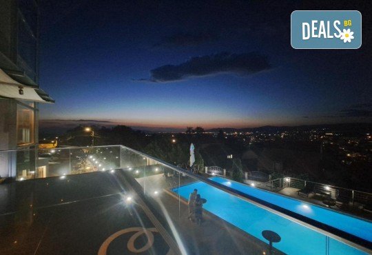 Нова Година в Ниш! 2 нощувки в хотел по избор 3*, закуски, празнични вечери и транспорт от Глобул Турс - Снимка 10