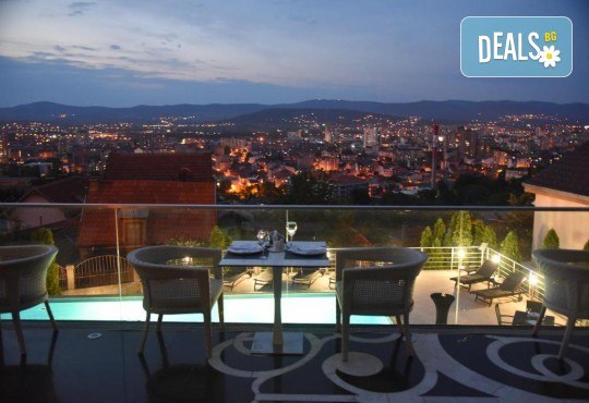 Нова Година в Ниш! 2 нощувки в хотел по избор 3*, закуски, празнични вечери и транспорт от Глобул Турс - Снимка 2