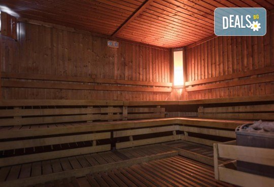 Нова година в хотел SIRIUS 4*, Струмица, Македония! 3 нощувки, закуски, вечеря и Празнична вечеря, жива музика, напитки и транспорт от Рикотур - Снимка 22