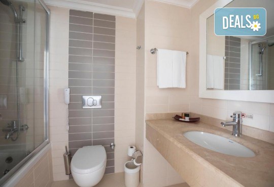 Нова година 2026 в Orange County Resort Hotel Belek5*, Белек, Анталия! 4 или 5 нощувки на база All Inclusive, безплатно за 1 дете до 11.99 г. и транспорт от Belprego Travel - Снимка 13