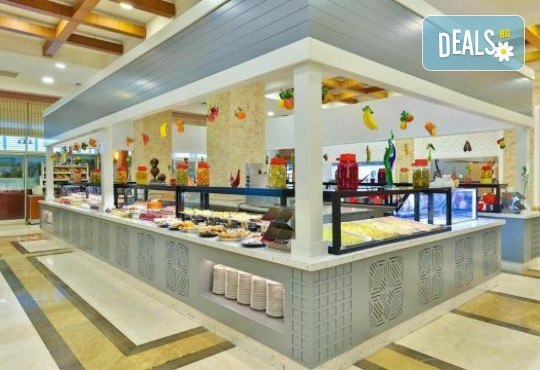 Ultra All Inclucive Нова година в Crystal De Luxe Resort 5*! 4 нощувки, самолетен билет с включени летищни такси от Абакс - Снимка 6