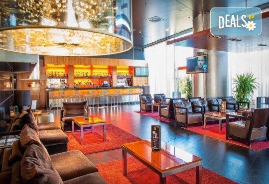 Незабравима Нова година 2026 в Барселона, Alexandre Hotel Fira Congress 4* с 4 нощувки, самолетен билет с включени летищни такси от Абакс - Снимка 11