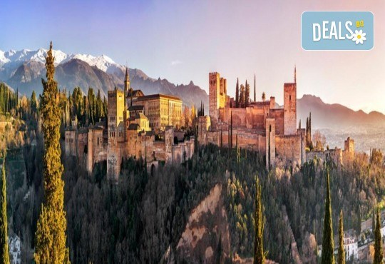 Нова година 2026 в Коста дел Сол, х-л Las Palmeras 4*! 7 нощувки със закуска и вечеря в ексклузивен хотел в Коста дел Сол. Директен полет от София до Малага. Богата екскурзионна програма, самолетен билет с включени летищни такси от Абакс - Снимка 7