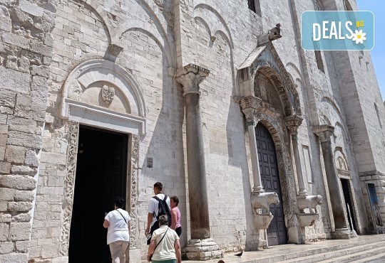 Приказна Пулия! Нова година 2026 в Бари, Hotel Boston 4*! 5 нощ., закуски, самолетен билет с включени летищни такси от Абакс - Снимка 13