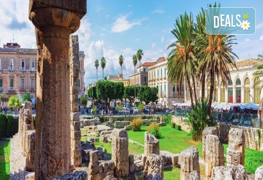 Нова Година 2026 в Сицилия - Катания, Romano Palace Luxury Hotel 5*! 4 нощ., закуски, самолетен билет с включени летищни такси от Абакс - Снимка 3