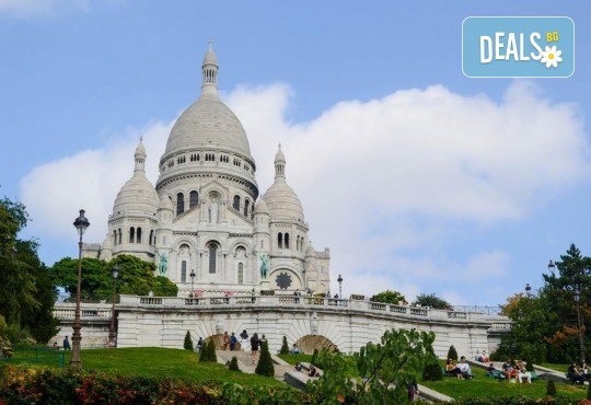 Нова Година 2026 в романтичен Париж, Hotel Reseda 3*! 4 нощ., закуски, самолетен билет с включени летищни такси от Абакс - Снимка 6