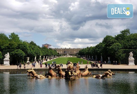 Нова Година 2026 в романтичен Париж, Hotel Reseda 3*! 4 нощ., закуски, самолетен билет с включени летищни такси от Абакс - Снимка 2