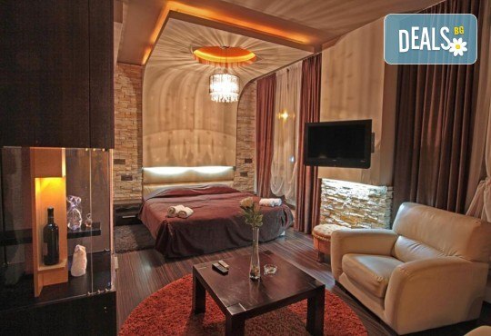 Нова Година в HOTEL PETRUS, Парачин, Сърбия! 2 или 3 нощувки, закуски, празнични вечери, музика на живо, собствен транспорт или организиран, от BelpregoTravel - Снимка 14