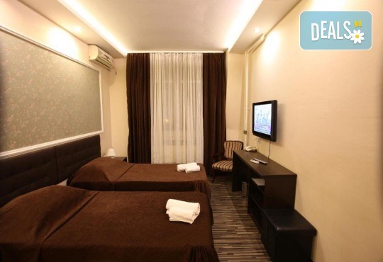 Нова Година в HOTEL PETRUS, Парачин, Сърбия! 2 или 3 нощувки, закуски, празнични вечери, музика на живо, собствен транспорт или организиран, от BelpregoTravel - Снимка 15