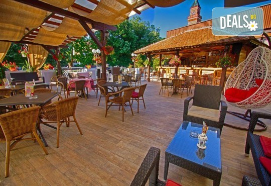 Нова Година в HOTEL PETRUS, Парачин, Сърбия! 2 или 3 нощувки, закуски, празнични вечери, музика на живо, собствен транспорт или организиран, от BelpregoTravel - Снимка 11