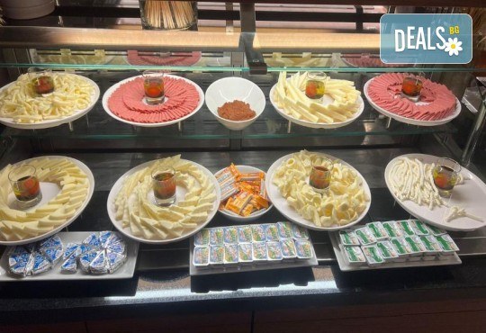 Нова година 2026 в Hilton Çorlu! 3 нощувки, закуски, празнична вечеря и неограничени напитки, от Ню Сън Травел - Снимка 10