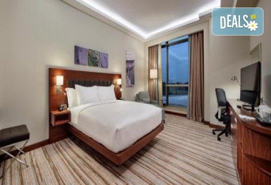 Нова година 2026 в Hilton Çorlu! 3 нощувки, закуски, празнична вечеря и неограничени напитки, от Ню Сън Травел - Снимка 6