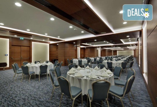 Нова година 2026 в Hilton Çorlu! 3 нощувки, закуски, празнична вечеря и неограничени напитки, от Ню Сън Травел - Снимка 5