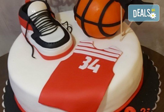 За спорта! Торти за футболни фенове, геймъри и почитатели на спорта от Сладкарница Джорджо Джани - Снимка 4