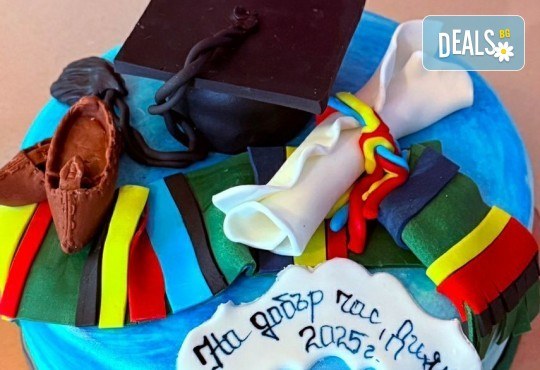 Голяма 3D Торта на традициите за почитателите на българския фолклор, 25 парчета от Сладкарница Джорджо Джани - Снимка 4