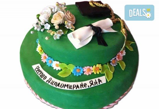 За завършване! Торта за ученици, абитуриенти, абсолвенти, докторанти, учени с красив дизайн от Сладкарница Джорджо Джани - Снимка 16