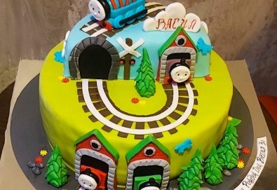 Смърфове, Миньони & Brawl stars! Голяма детска 3D торта 37 ПАРЧЕТА с фигурална ръчно изработена декорация от Сладкарница Джорджо Джани - Снимка