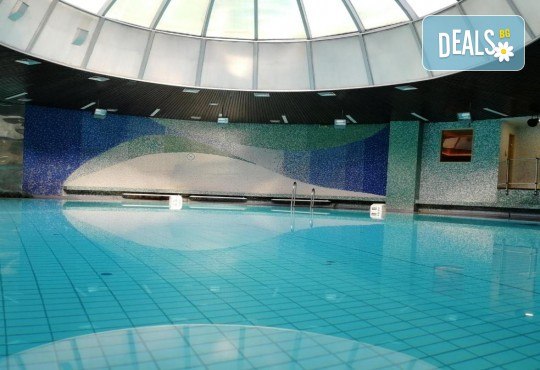Нова Година в HEALTH RESORT MERKUR 3*, Върнячка баня! 3 нощувки, закуски, гала вечери с напитки all inclusive, собствен транспорт, от Belprego Travel - Снимка 4
