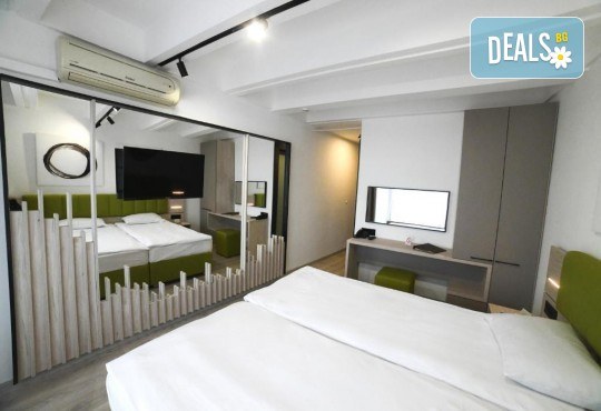 Нова Година в HEALTH RESORT MERKUR 3*, Върнячка баня! 3 нощувки, закуски, гала вечери с напитки all inclusive, собствен транспорт, от Belprego Travel - Снимка 6