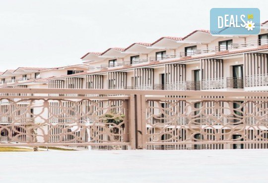 Нова година 2026 в ПАМУККАЛЕ! 3/ 4 или 5 нощувки с изхранване по избор, собствен транспорт, от Belprego Travel - Снимка 3