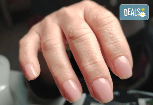 Стилен маникюр с каучукова база и декорации без лимит + сваляне на гел лак от Клермонт - Снимка 10