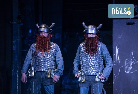 Трагедия дел арте по Уилям Шекспир! Гледайте Шекспирин по време на пандемия в Малък градски театър Зад канала на 04-ти ноември (вторник) - Снимка 4