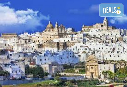 Самолетна програма! Екскурзия до Италия - Бари и Пулия с 5 нощувки, закуски, допълнителни екскурзии и водач от Рикотур - Снимка 3