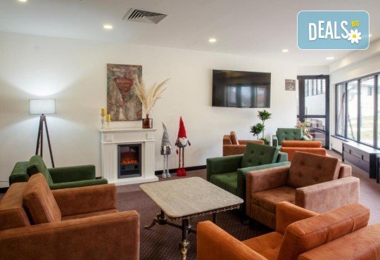 Нова Година 2026 в Чачак, Сърбия! 2 нощувкив хотел по избор, закуски, празнична вечеря, жива музика, напитки и възможност за транспорт от Рикотур - Снимка 4