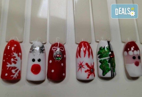 За Коледа и Нова година! Дълготраен маникюр с гел лак CANNI, 2 декорации и сваляне в WAVE STUDIO - НДК - Снимка 4