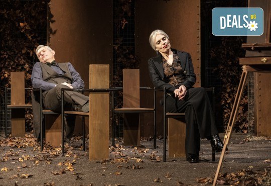 Гледайте Василена Атанасова, Леонид Йовчев, Ирини Жамбонас и Даниел Цочев в Есенна градина на 30-ти ноември (неделя) в Малък градски театър Зад канала - Снимка 3