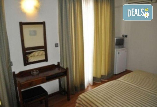 Нова Година в хотел Нефели 3*, Кавала! 3 дни, 2 нощувки, закуски, възможност за Новогодишна вечеря и транспорт от Рикотур - Снимка 10