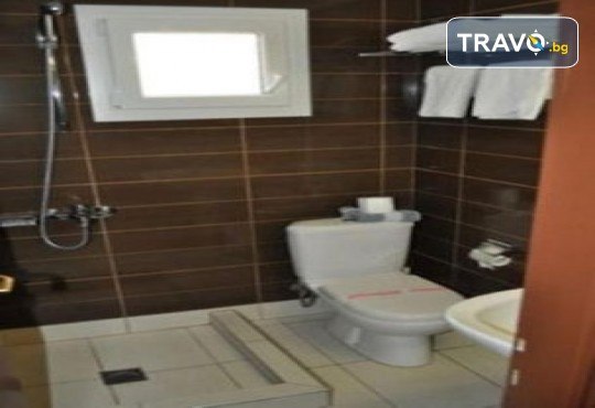 Нова Година в хотел Нефели 3*, Кавала! 3 дни, 2 нощувки, закуски, възможност за Новогодишна вечеря и транспорт от Рикотур - Снимка 11