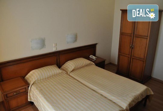 Нова Година в хотел Нефели 3*, Кавала! 3 дни, 2 нощувки, закуски, възможност за Новогодишна вечеря и транспорт от Рикотур - Снимка 8