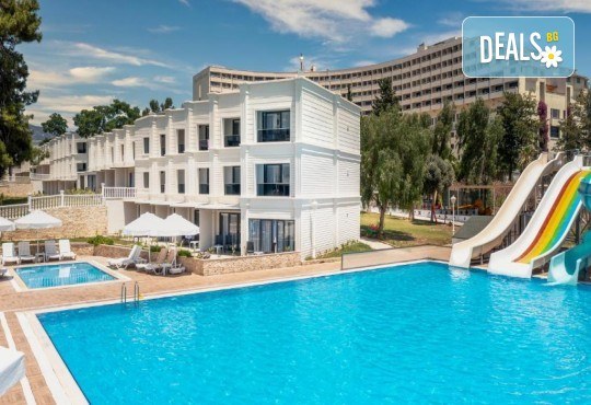 Ранни записвания! Лято в Дидим в хотел Maya World Didym 4*, 7 нощувки на база Ultra All Inclusive, безплатно за дете до 6.99 г. и транспорт от Belprego Travel - Снимка 2