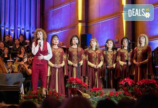 Бяла Коледа концерт на Плевенска филхармония със солист Люси Дяковска, със специалното участие на Поли Генова на 23.12., от 19 ч. в Зала България - Снимка 6