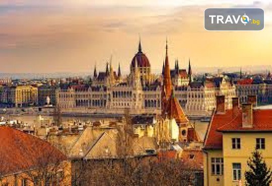 Открийте магията на Коледа сред коледните базари в Будапеща и Виена! 3 нощувки със закуски, транспорт и възможност за разходка с корабче, посещение на Пратер и имперски тур в Шьонбрун, от Глобул Турс - Снимка 7