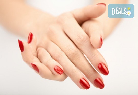 Перфектен маникюр за 14 дни! Цветен маникюр с гел лак BlueSky и CND с включено сваляне на гел лак в The Castle of beauty - Снимка 9