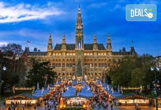 Предколедна магия в Будапеща и Виена с приказни коледни базари: 3 нощувки със закуски, плюс транспорт и възможност за Големия завой на Дунав и разходка с корабче, от Глобул Турс - Снимка 12