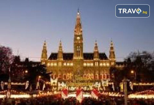 Предколедна екскурзия до приказните Будапеща и Виена ! 3 нощувки, закуски и транспорт от Рикотур - Снимка 2