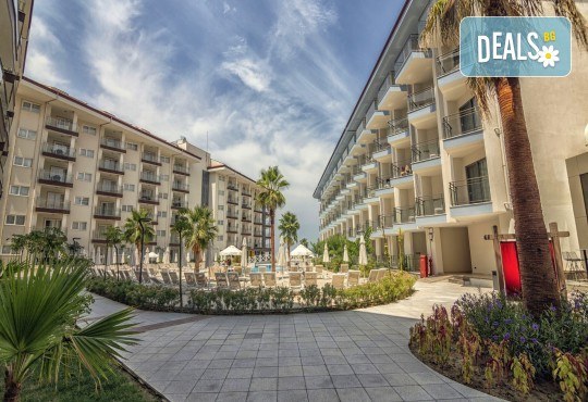 Ранни записвания лято 2026! 7 нощувки на база All Inclusive в хотел RAMADA HOTEL & SUITES BY WYNDHAM 5*, Кушадасъ! басейни, водни пързалки, безплатно за дете до 11.99 г и транспорт от Belprego Travel - Снимка 4