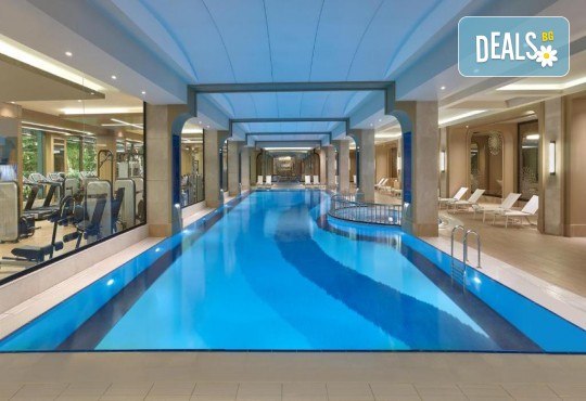 Луксозна Нова година в Истанбул! 3 нощувки, закуски, празнична вечеря, вътрешен басейн и СПА център от Елегант травел - Снимка 3