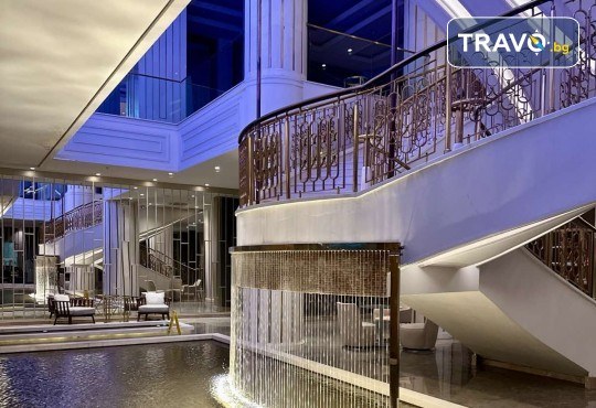 Луксозна Нова година в Истанбул! 3 нощувки, закуски, празнична вечеря, вътрешен басейн и СПА център от Елегант травел - Снимка 4