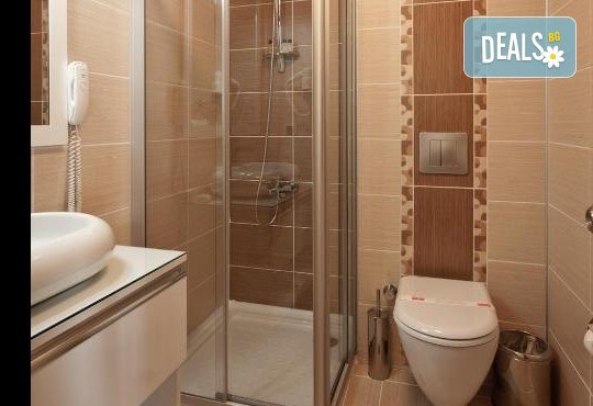 Нова година на брега на Мраморно море град Кумбургаз хотел Mercia 4 Hotels & Resorts! 3 нощувки, закуски, вечери и транспорт от Роял Холидейз - Снимка 9