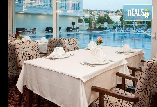Нова година на брега на Мраморно море град Кумбургаз хотел Mercia 4 Hotels & Resorts! 3 нощувки, закуски, вечери и транспорт от Роял Холидейз - Снимка 4