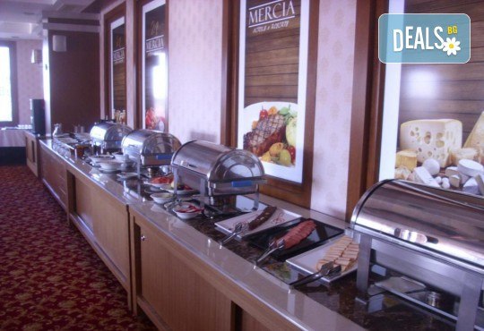 Нова година на брега на Мраморно море град Кумбургаз хотел Mercia 4 Hotels & Resorts! 3 нощувки, закуски, вечери и транспорт от Роял Холидейз - Снимка 11
