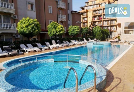Ранни записвания! All Inclusive на море в хотел ТРОПИКС & Venera 3*, Свети Влас! 5 нощувки и транспорт от Ню Сън Травел - Снимка 1