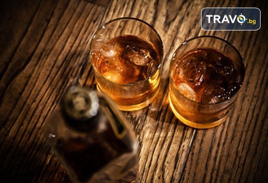 Еднодневна екскурзия до Априлци по време на празника на сланината и греяната ракия - транспорт и водач от туроператор Поход - Снимка 3